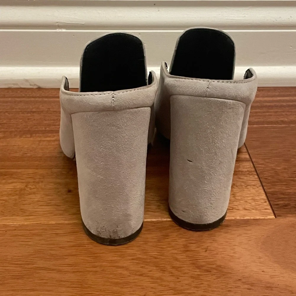 Blogger Favorite Mules - Picture 3 of 5